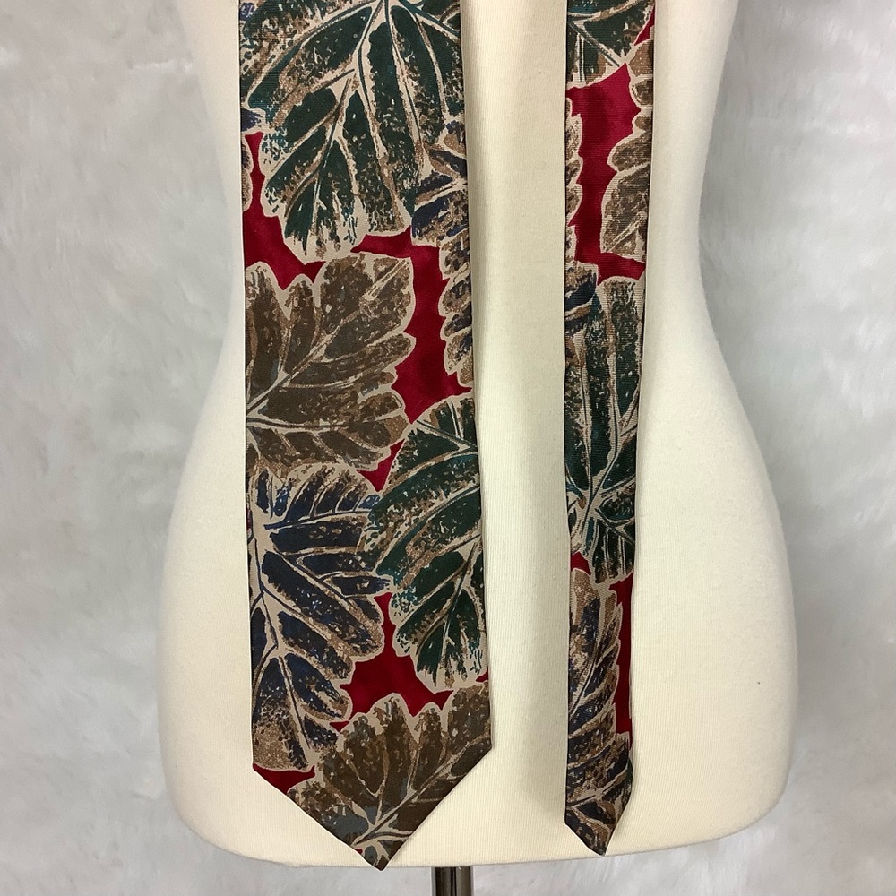 Vintage 70s Christian Dior Fall Leaves Silk Tie
